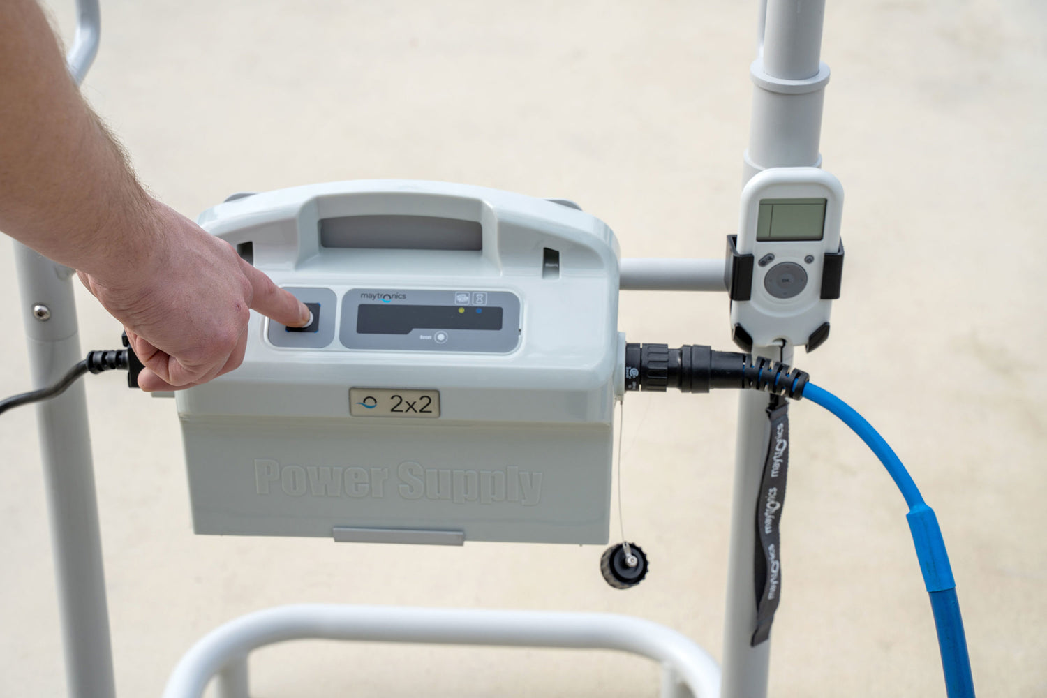 Dolphin Wave 120 Robotic Pool Cleaner — view 4
