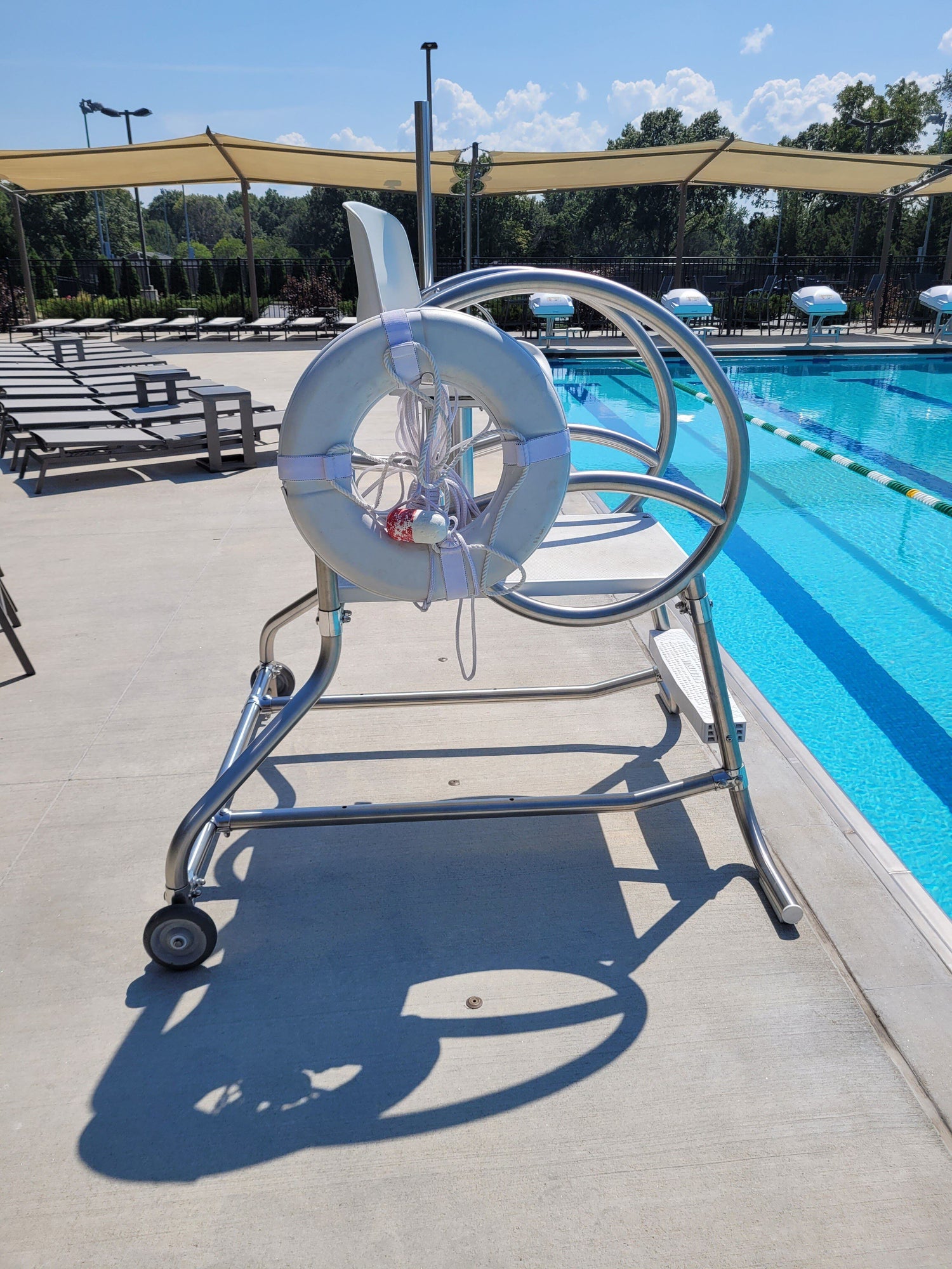 Solarian Portable Lifeguard Chair