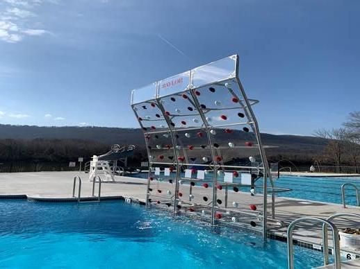 Kersplash Climbing Wall