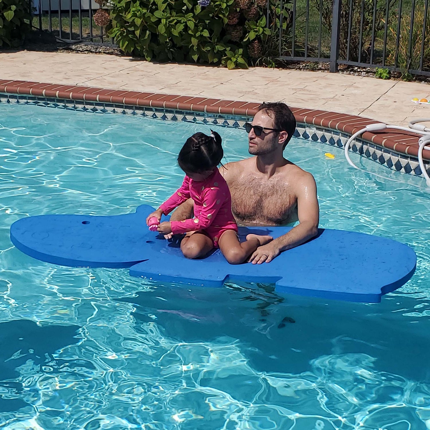 Hank the Hippo™ Foam Floating Mat 96