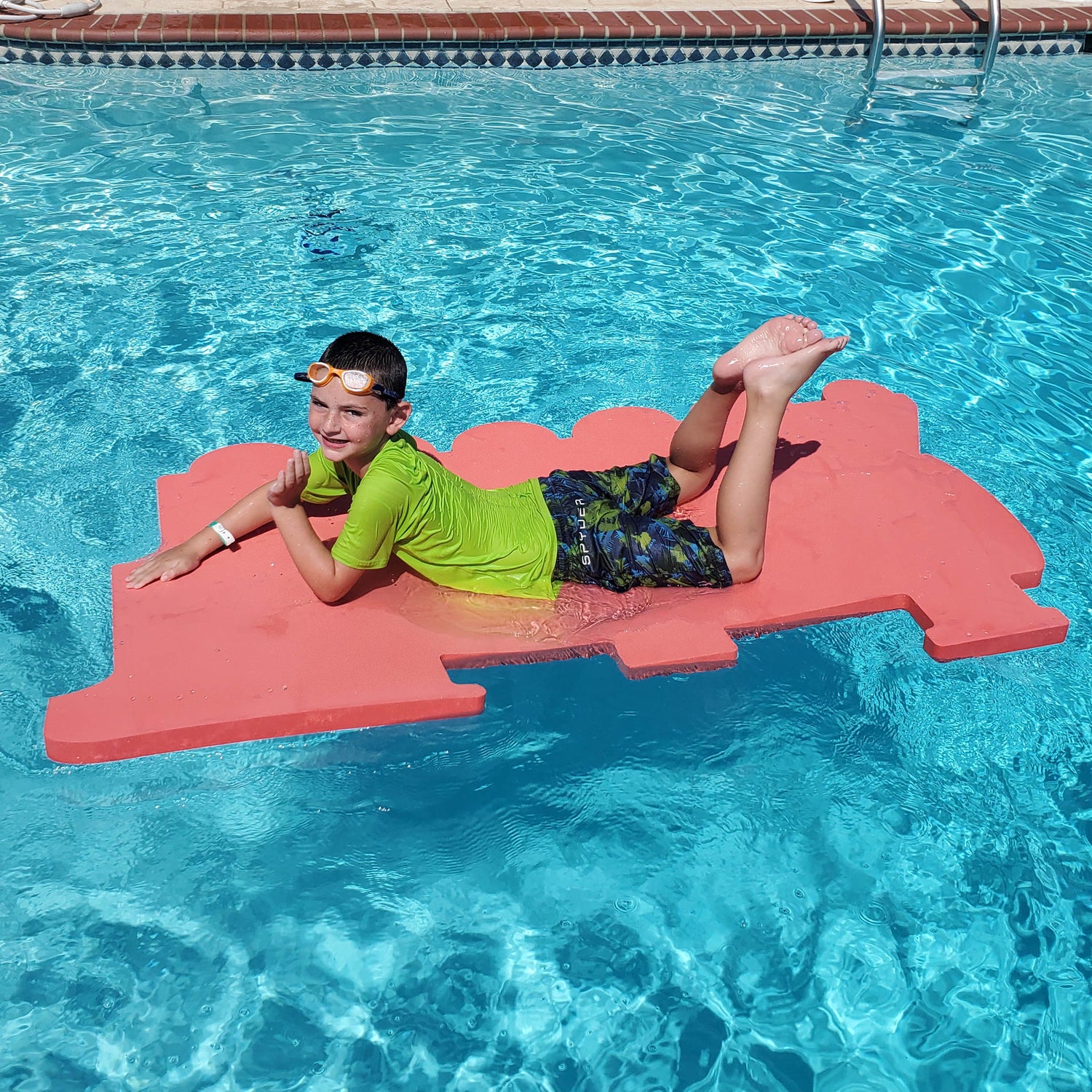 AquaTrain™ Foam Floating Mat 72