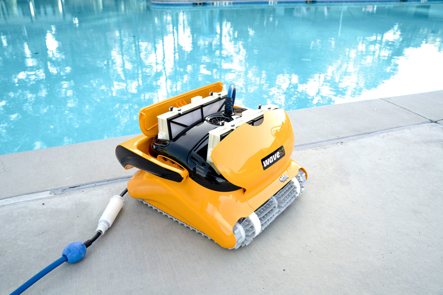 Dolphin Wave 60 Robotic Pool Cleaner