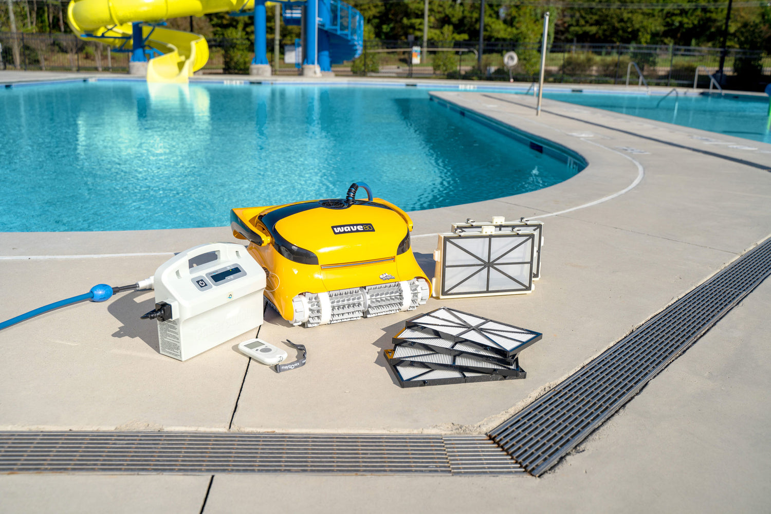 Dolphin Wave 80 Robotic Pool Cleaner